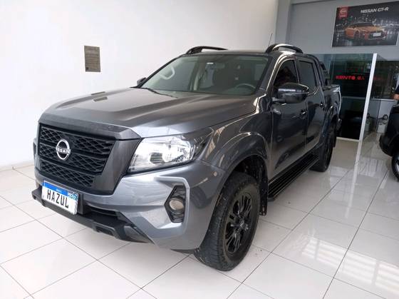 NISSAN FRONTIER 2.3 16V TURBO DIESEL ATTACK CD 4X4 AUTOMÁTICO NISSAN FRONTIER 2.3 16V TURBO DIESEL ATTACK CD 4X4 AUTOMÁTICO